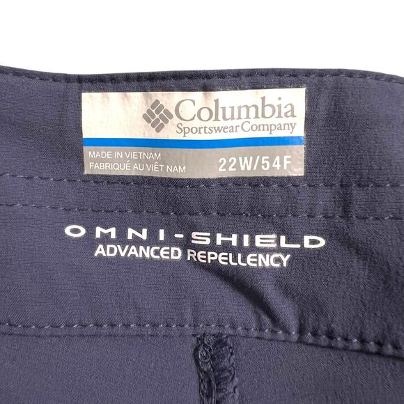 Columbia Womens Summer Hiking Bermuda Shorts Omni Shield Blue Size 22W - Picture 8 of 9